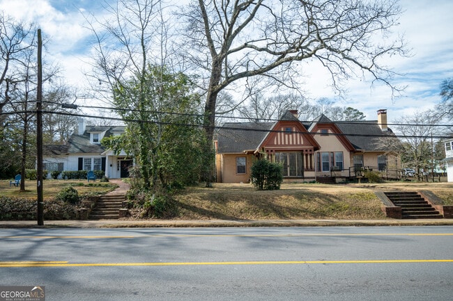 Building Photo - 1439 S Milledge Ave