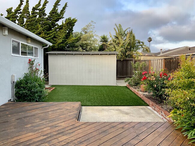 Building Photo - 274 Curlew Ct