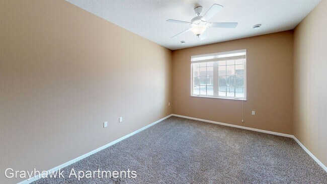 Foto del edificio - 3614 Falcon Ave