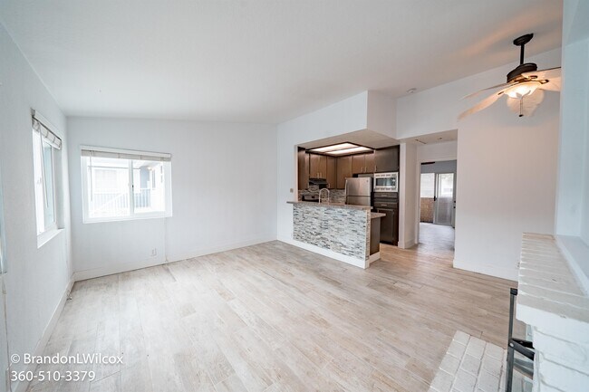 Building Photo - 4344 Montalvo St