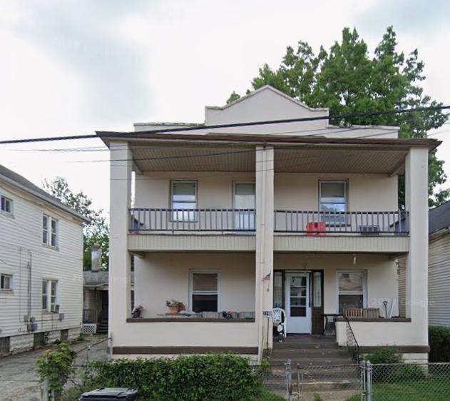 Foto del edificio - 2198 W 105th St