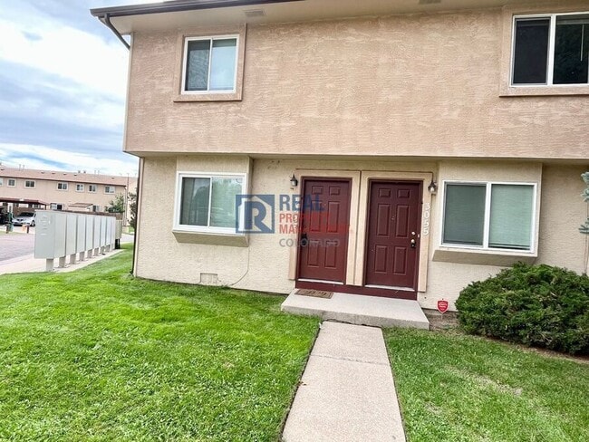 Building Photo - 3053 Starlight Cir