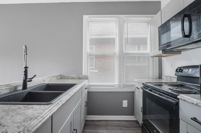 Foto del edificio - 3800 Tyler St