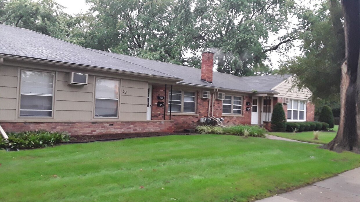 Primary Photo - 426 La Plaza Ct