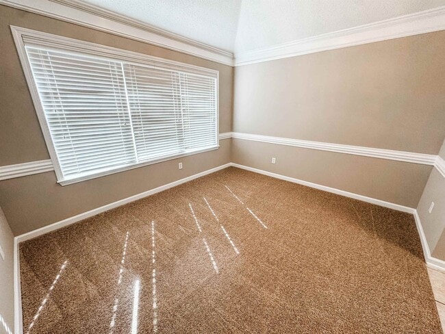 Building Photo - 9301 Breakstone Cove