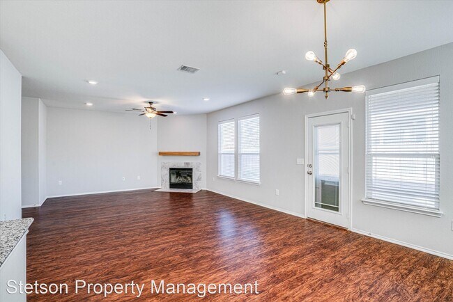 Building Photo - 3 br, 2.5 bath House - 802 Thrasher Glade Dr