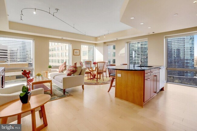 Foto del edificio - 1111 19th St N