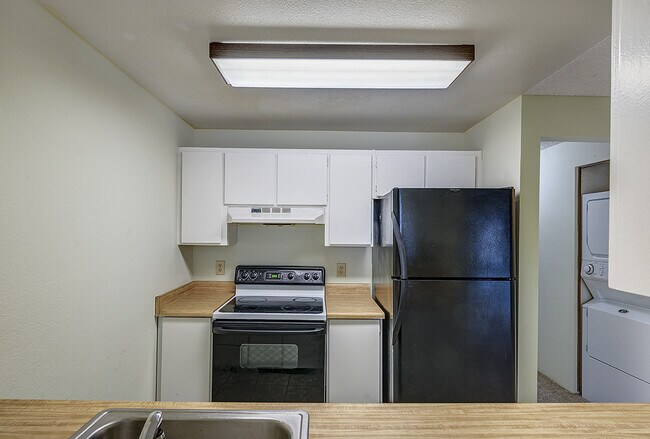 Building Photo - South Everett one bed one bath condo
