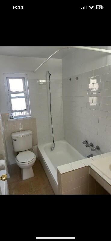 Foto del edificio - 40 Ellington St