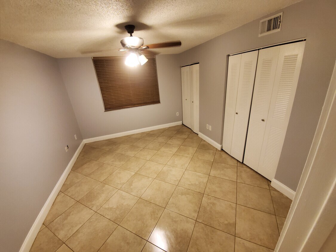 1701 Village Blvd Unit 106, West Palm Beach, FL 33409 Condo for Rent