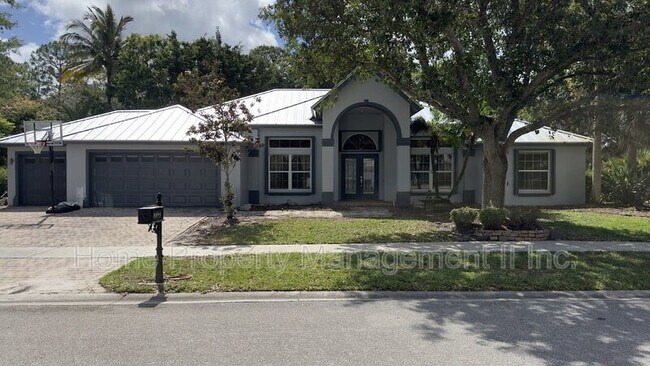 Building Photo - 8895 Southwest Fishermans Wharf Drive