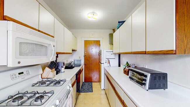 Foto del edificio - 15 Governors Ave