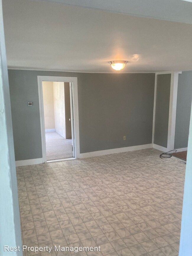 Building Photo - 3 br, 1 bath House - 522 County Rd 23 Dund...