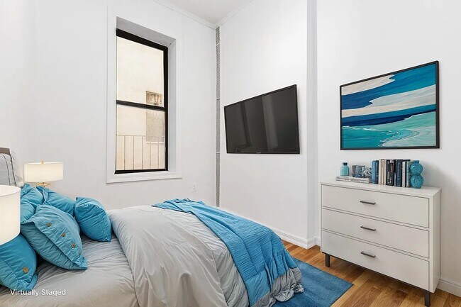 Foto del edificio - 303 Broome St