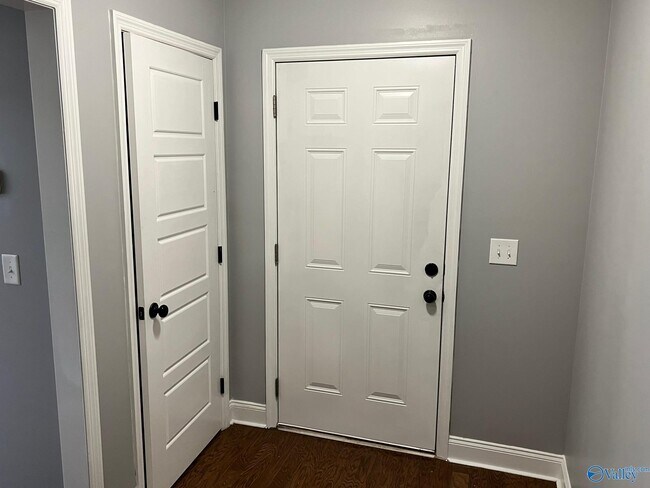 Foto del edificio - 105 Summerset Ln