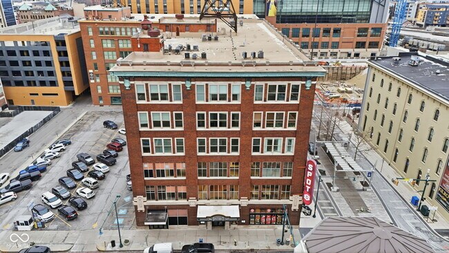 Foto del edificio - 141 S Meridian St
