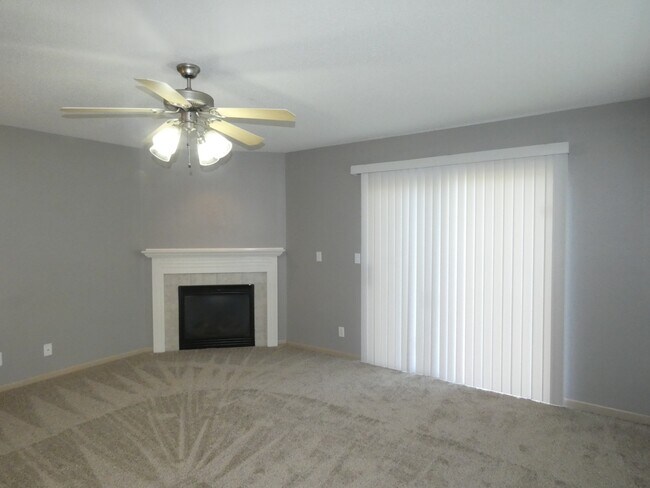 Foto del edificio - 4454 NE 83rd Terrace