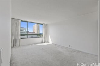 Building Photo - 1341 Kapiolani Blvd