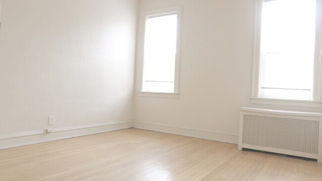 Foto del edificio - Clay Property Mgmt., LLC