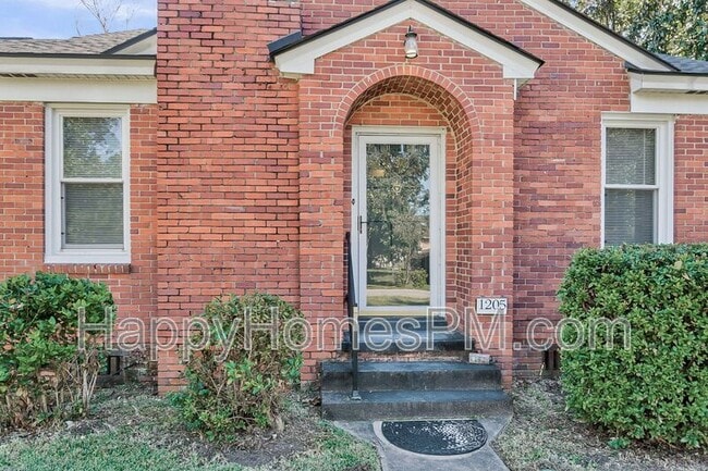Foto del edificio - 1205 Gibson Ave