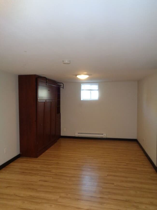 Building Photo - 201 S 26th St