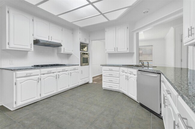 Foto del edificio - 1909 Castlegate St