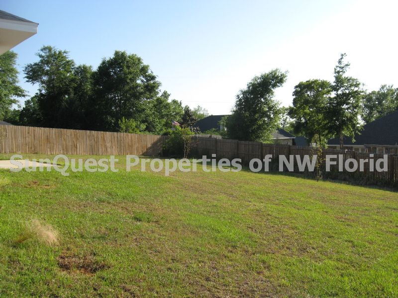 Foto del edificio - 27733 Bay Branch Dr