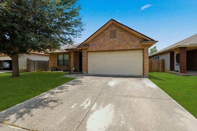 Building Photo - Updated 3-Bedroom Home Near UTSA, USAA & Medical Center