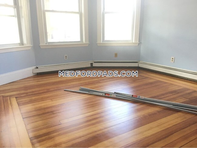 Foto del edificio - 198 Harvard St