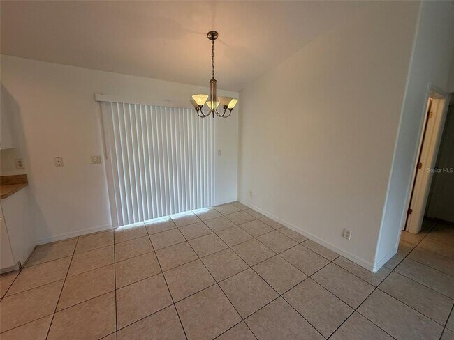 Building Photo - 3305 Circleville St