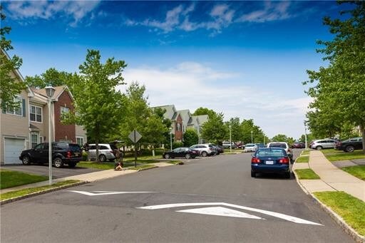 Foto del edificio - 197 Windsong Cir