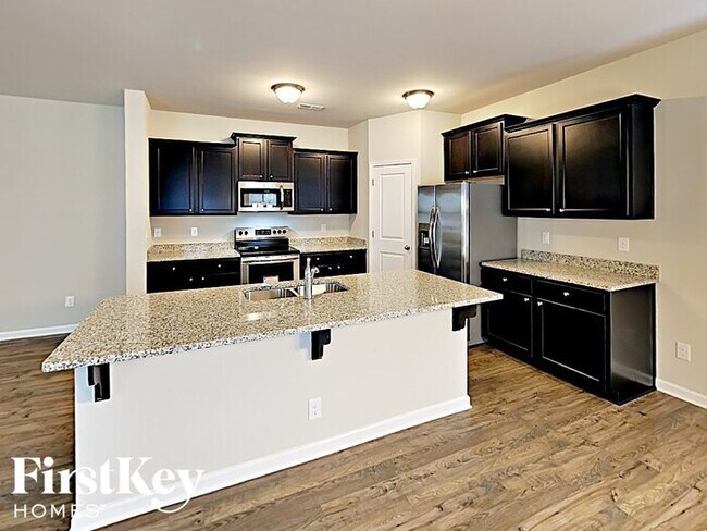 Foto del edificio - 1709 Rocky River Rd