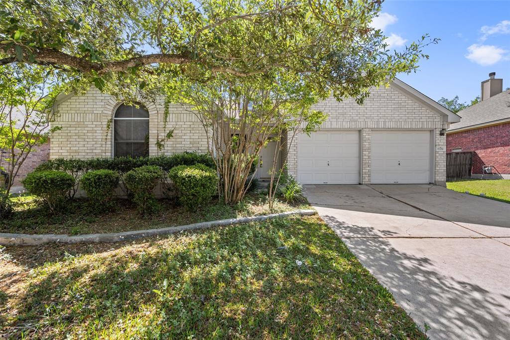 Primary Photo - 11214 Amaranth Ln