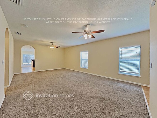 Foto del edificio - 6160 Kiteridge Dr