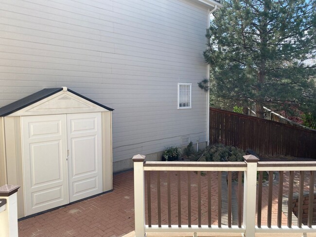 Foto del edificio - **MOVE-IN SPECIAL: $500 OFF!**