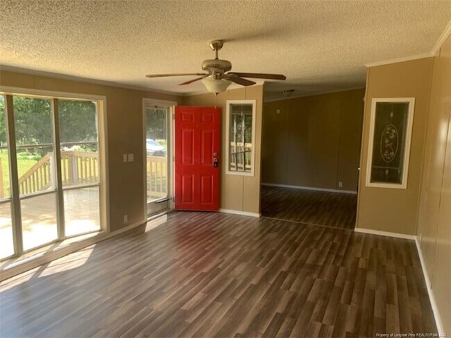 Building Photo - 171 Maple Hill Ln