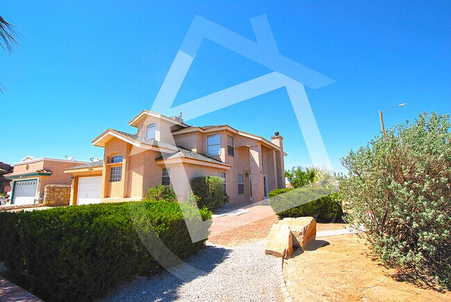Building Photo - 2-Story Corner Lot Eastside Home for Rent