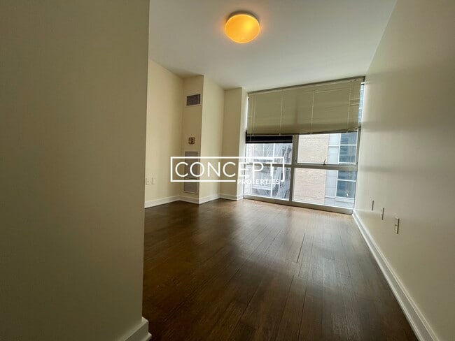 Building Photo - 40 Boylston St