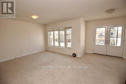 Photo du bâtiment - 603 Attenborough Terrace