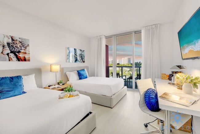 Foto del edificio - 2602 E Hallandale Beach Blvd