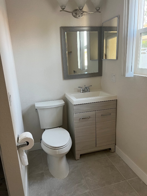 Building Photo - 6612 Light Breeze Dr