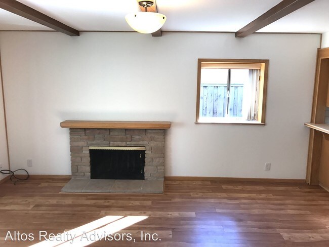 Building Photo - 4 br, 2 bath House - 1861 Limetree Lane