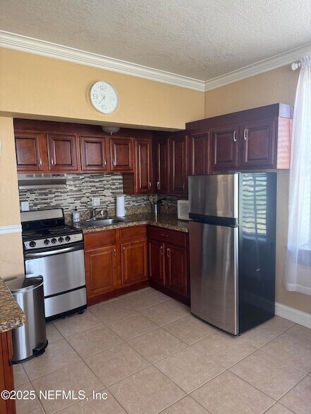 Foto del edificio - 311 W Ashley St