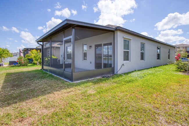 Building Photo - 4714 Birdsong Dr