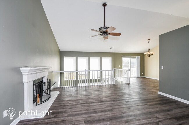 Building Photo - 846 Emerald Oaks Ct