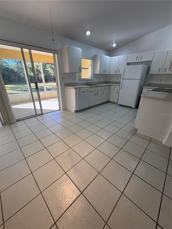 Foto del edificio - 89 Fieldstone Ln