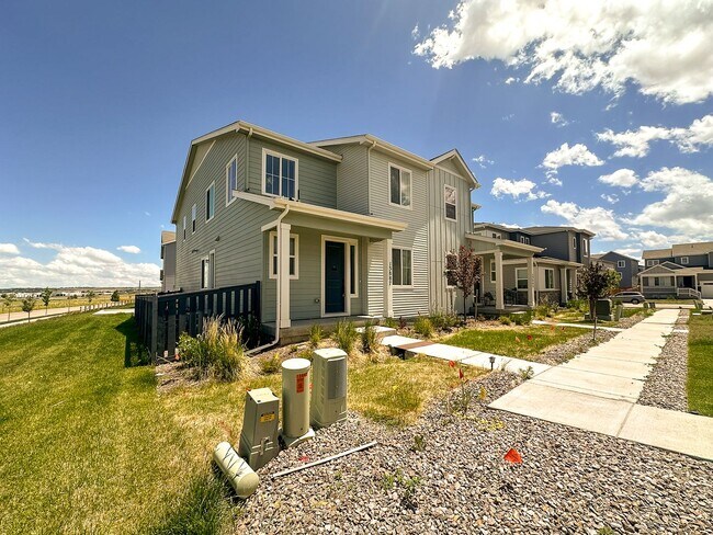 Building Photo - Alder Creek 3bd 2.5ba paired home for rent!