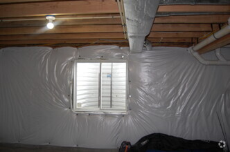 Building Photo - 388 W Birdie Ln