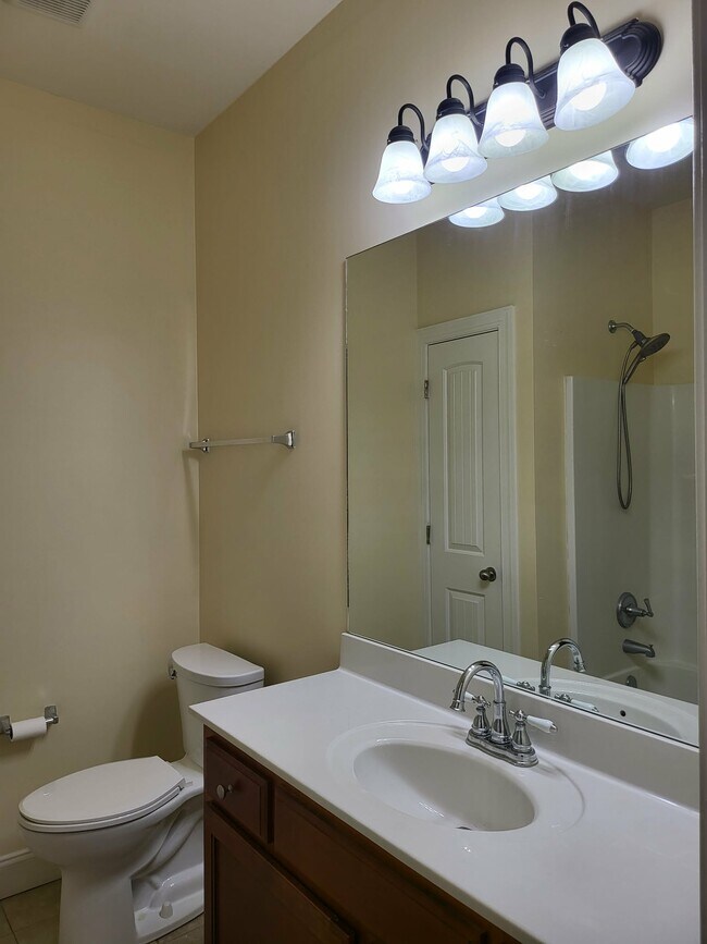 Foto del edificio - 316 Rowlette Cir