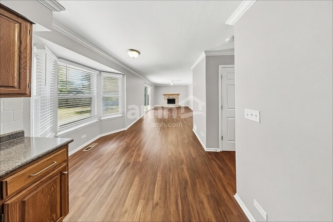 Foto del edificio - 223 Magnolia Dr